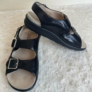 SAS Relaxed Sandal Black Snake Woman’s 7.5 Medium Comfort Shoes